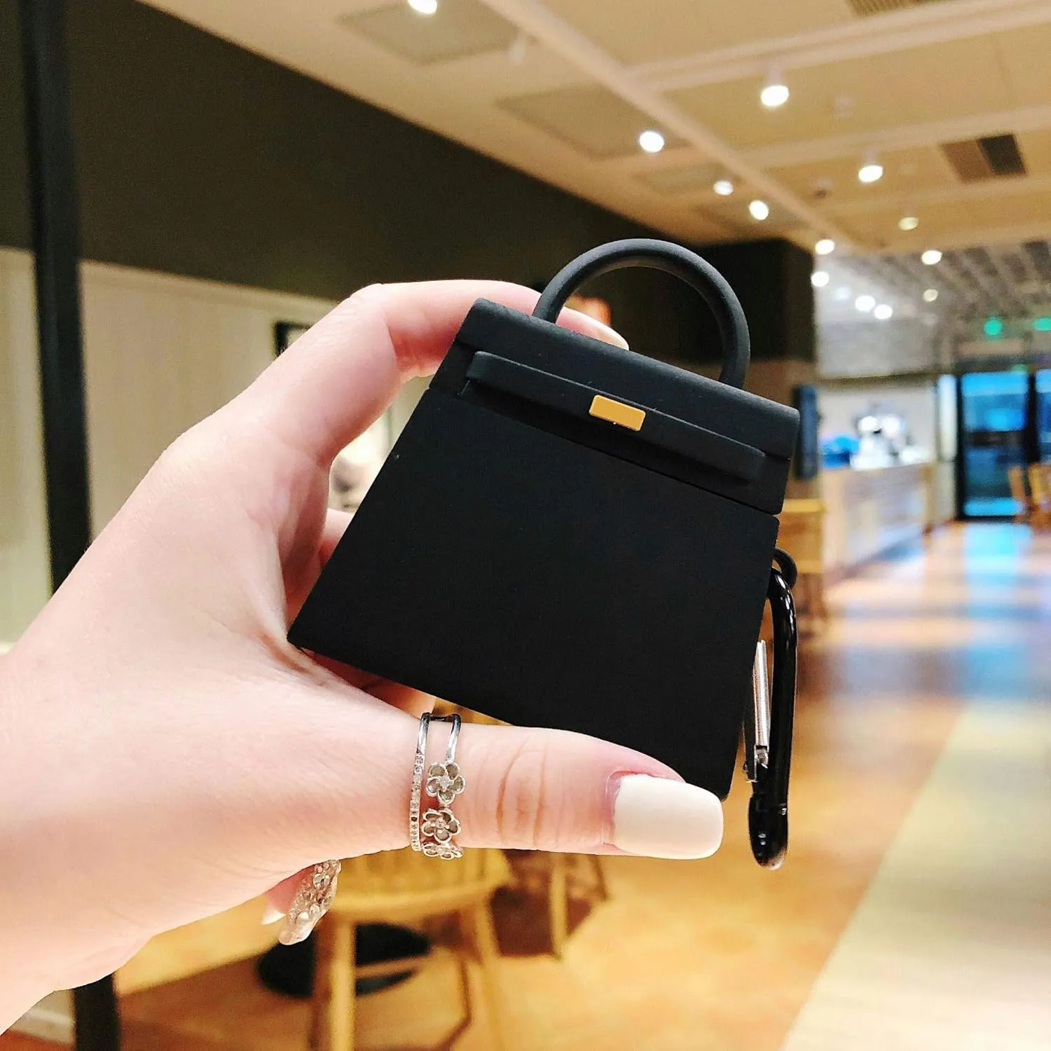 Case Compatible with AirPods Pro, Girls Creative Fashion Mini Handbag Earbud Case, Stylish Soft Silicone Wireless Earphone Protection Charging Cover for AirPods Pro  Hook -Black