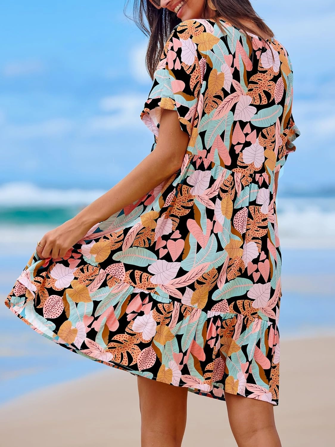 CUPSHE Women's Mini Dress V Neck Tropical Short Sleeve Loose Fit Ruffled Short Summer Beach Dress