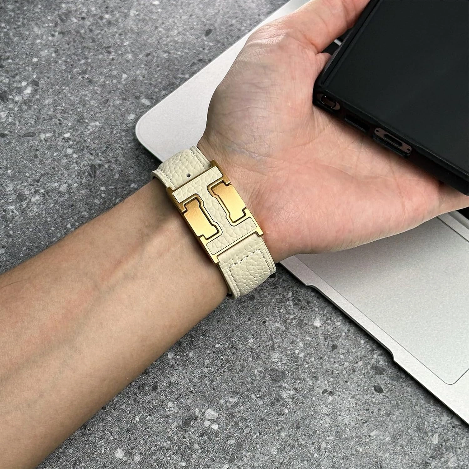 Genuine Leather Band Compatible with Apple Watch 44mm45mm46mm49mm for Men, Leather Strap with Magnetic H-Shaped Buckle for iWatch Ultra Series 10 9 8 7 6 5 4 SE