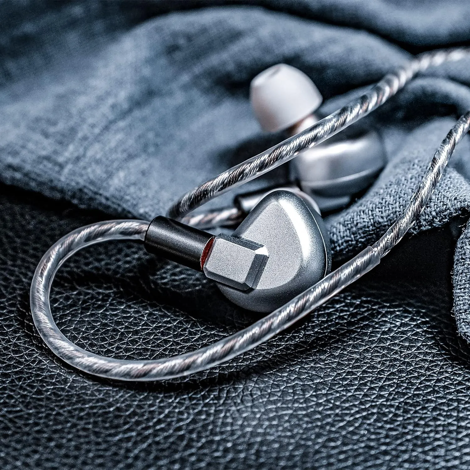 Letshuoer S12 in-Ear Headphones 14.8mm Planar Magnetic Driver Wired in-Ear HiFi Earphones for Smartphones/PC/Tablet (3.5mm Connector, Silver)