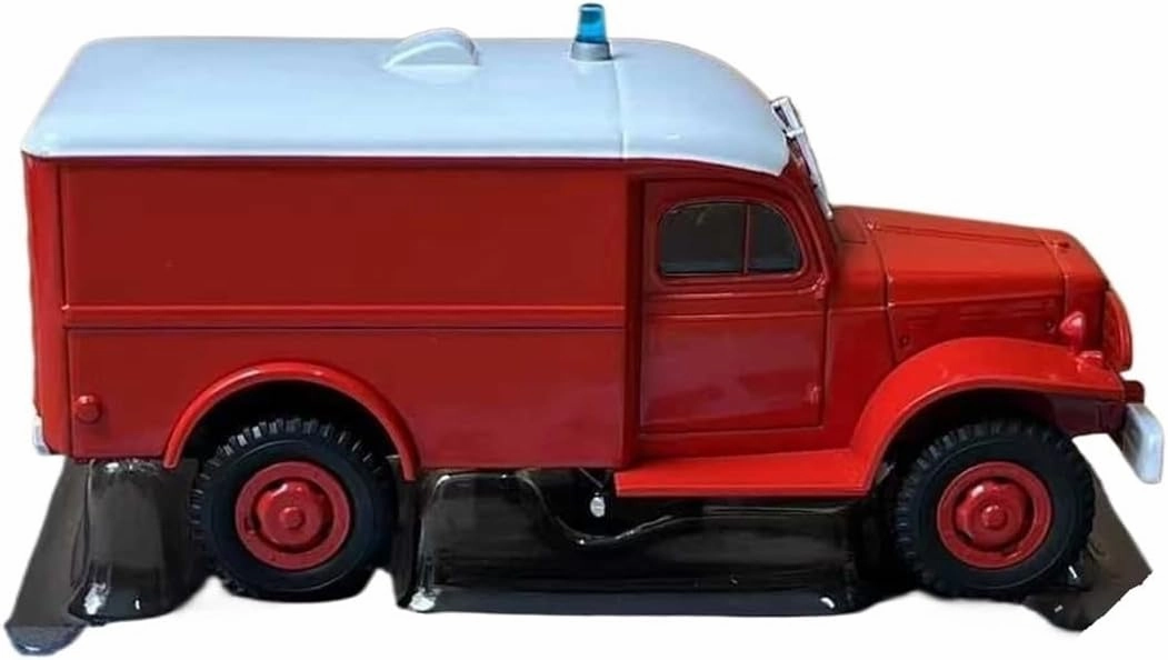 Metal Vehicles Toys 1:43 for Wc54 Firetruck Engine Model Simulation Miniature Alloy Car Display Case Placement Home Or Office Décor