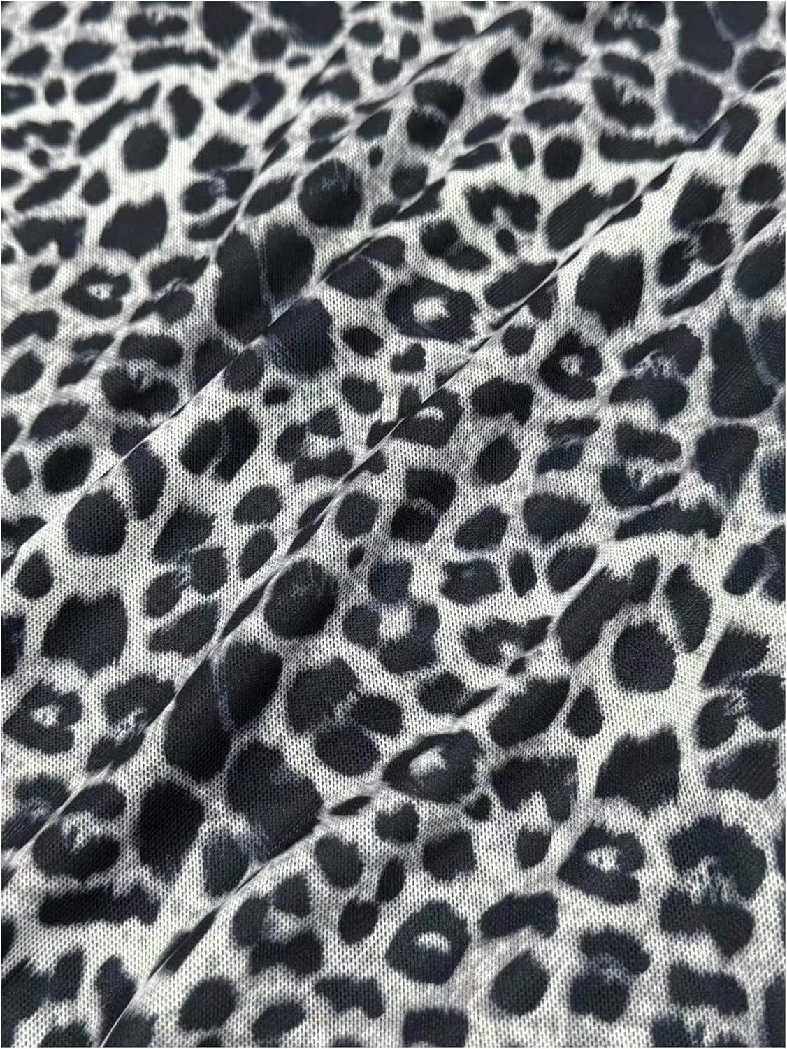 Milumia Women's Leopard Print High Waisted Mini Skirt Y2k Going Out Short Skirts