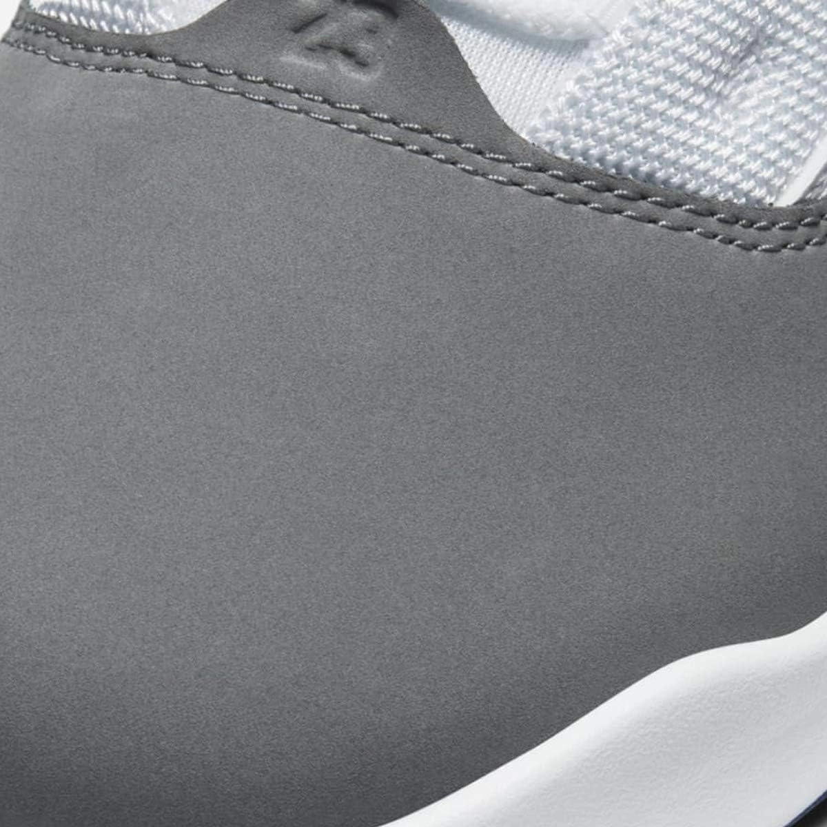 Nike Men's Basketball Shoe