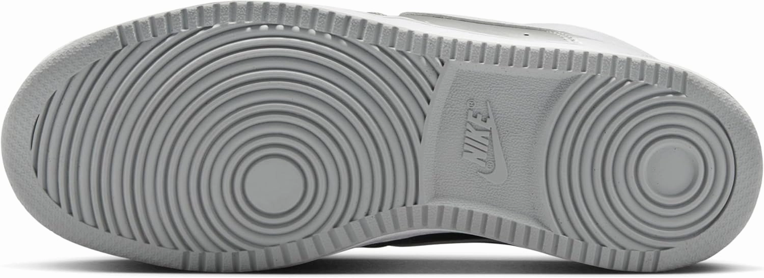 NIKE Women's Sneaker Gymnastics Shoes, 8 AU