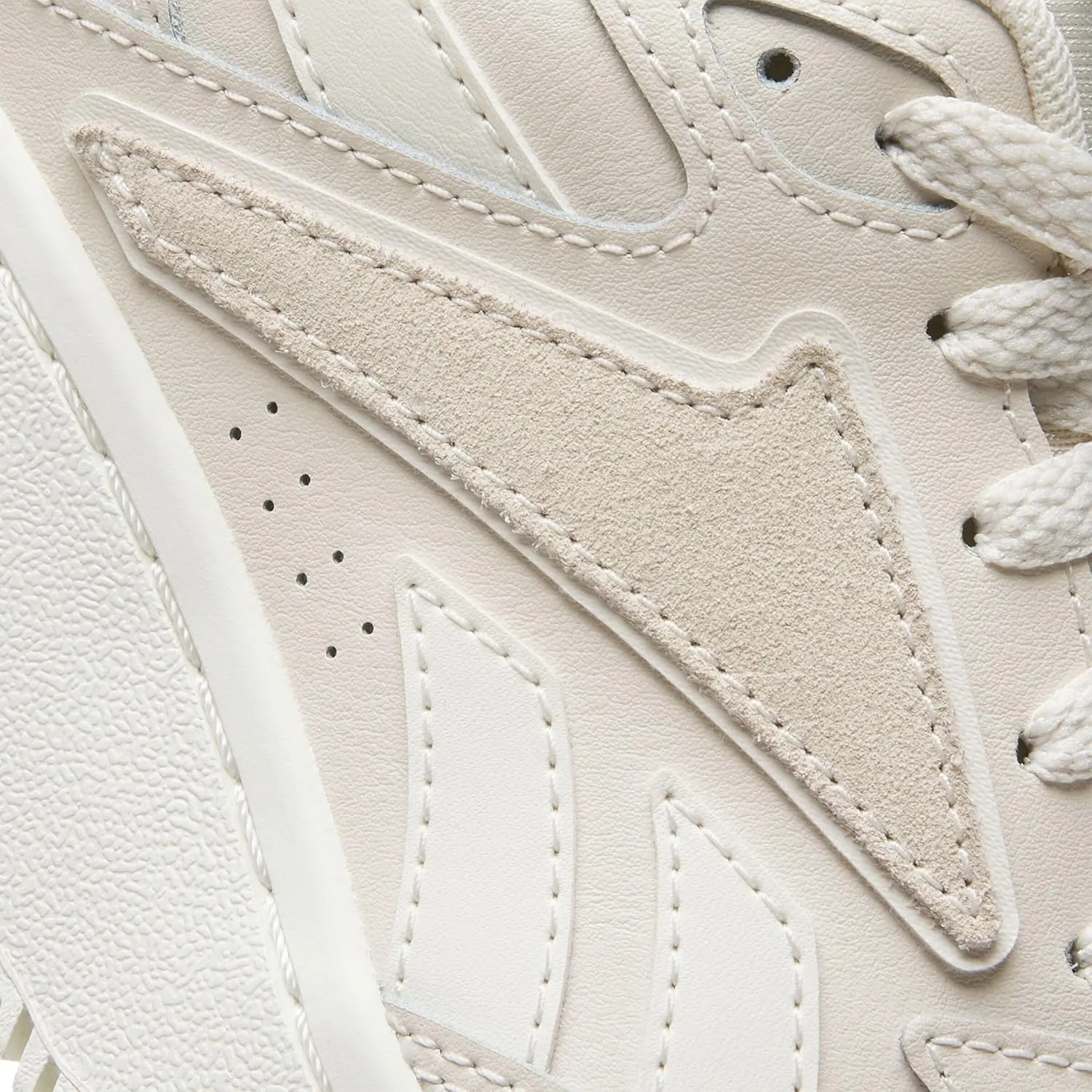 Reebok Women's ATR CHILL Basketball Shoes