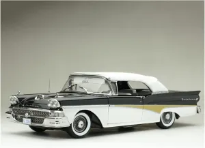 Resin Car Vehicle Model Fit for Ford Fairlane 500 1958 1 18 Classic Luxury Coupe Alloy Car Model Boutique Collectibles Ornaments Festive Deluxe Gift
