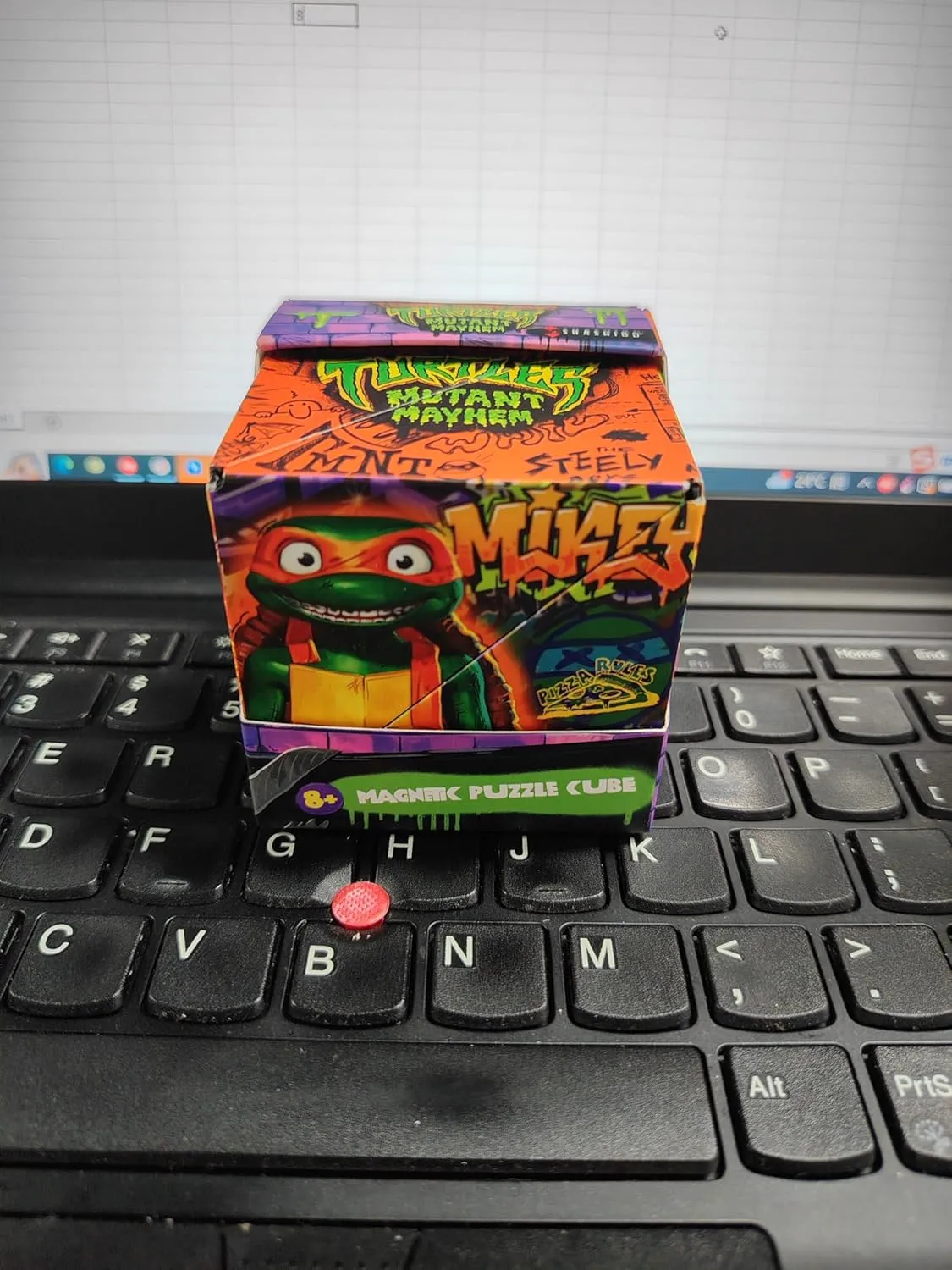 SHASHIBO Teenage Mutant Ninja Turtles Shape Shifting Box - STEM Magnetic Fidget Cube That Transforms Into Over 70 Shapes, Download Fun in Motion Toys Mobile App (Mikey)
