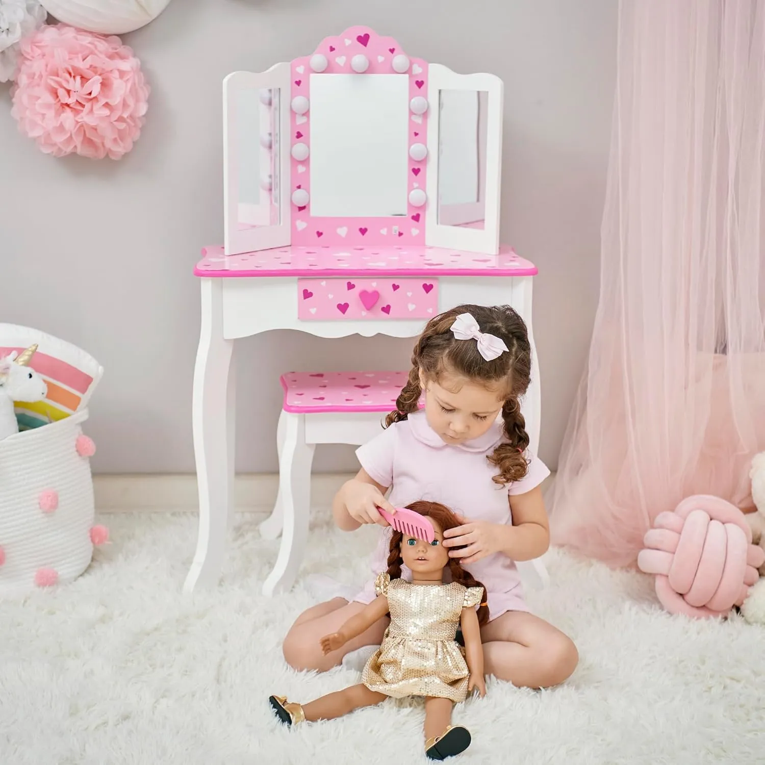 Teamson Kids Little Princess Gisele Sweethearts Print Kids Vanity Set with Matching Stool, Tri-fold Mirror with Glamour LED Lights   Storage Drawer For 3yr and up, Pretend Play House, Salon White/Pink