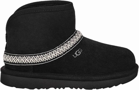 UGG Unisex-Child K Classic Mini Crescent Fashion Boot