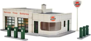 Walthers Cornerstone HO Scale Model Winner's Circle Petrol, (933-3479) Large