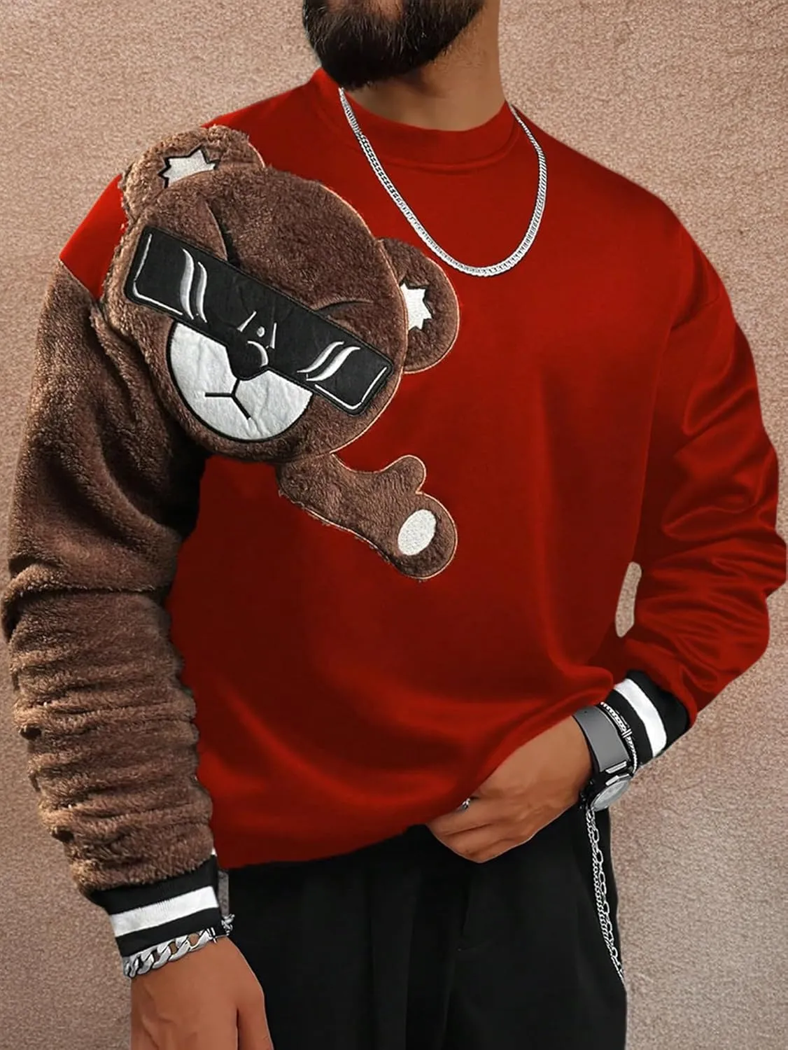 WDIRARA Men's Bear Patched Drop Shoulder Sweatshirt Round Neck Long Sleeve Pullover Sweatshirts